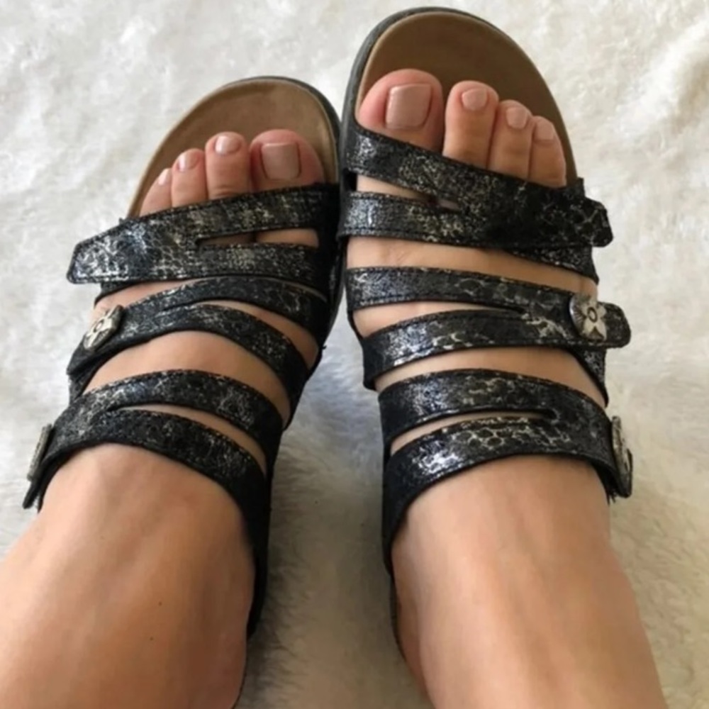 New Romika Wedge Strappy Heel Sandals Black